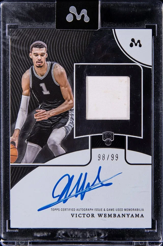 2023-24 Topps Victor Wembanyama Mercury Autograph Relic #WAR-2A card image