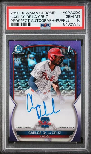 2023 Bowman Chrome Carlos De La Cruz Prospect Autographs Purple #CPA-CDC card image