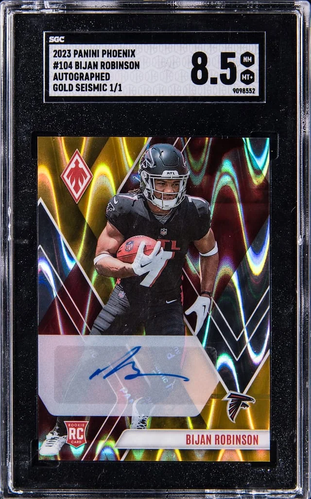 2023 Panini Bijan Robinson Phoenix Autographs Gold Seismic #104 card image