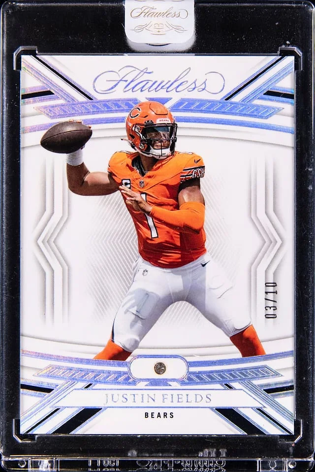 2023 Panini Flawless Justin Fields Diamond #10 card image