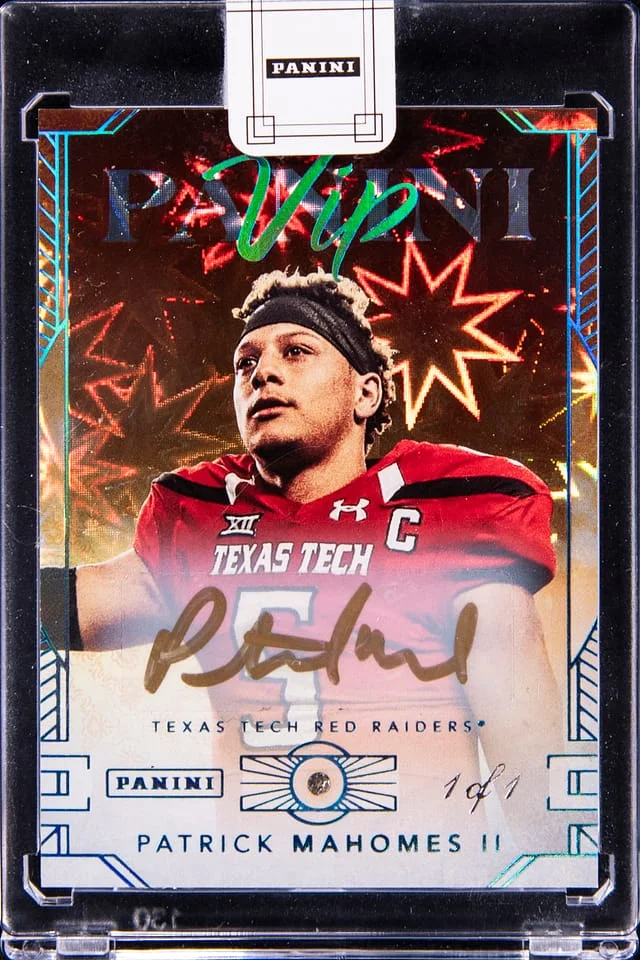 2023 Panini Patrick Mahomes II National VIP Diamond Autographs #PM card image