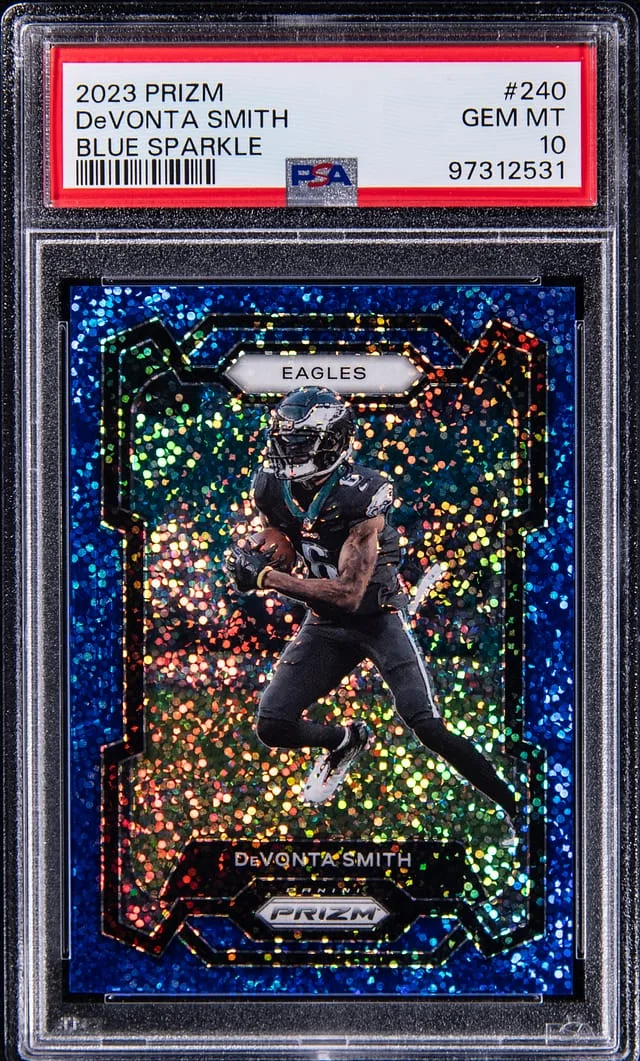2023 Panini Prizm DeVonta Smith Blue Sparkle #240 card image