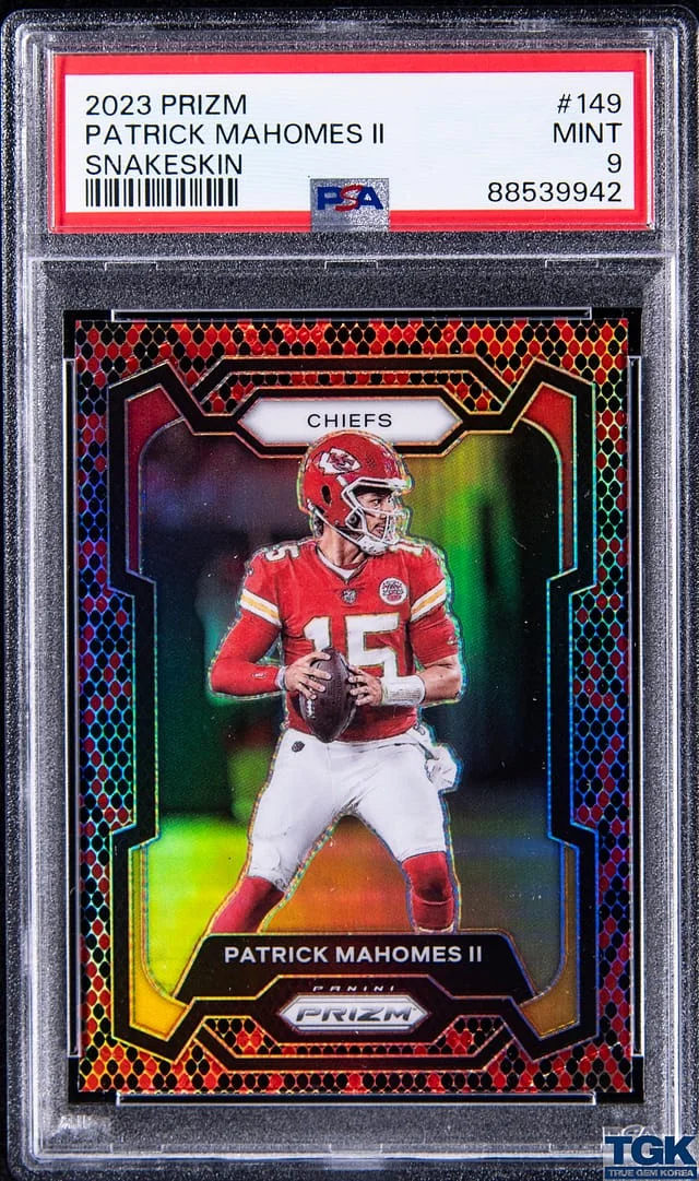 2023 Panini Prizm Patrick Mahomes II Red/White/Blue #149 card image
