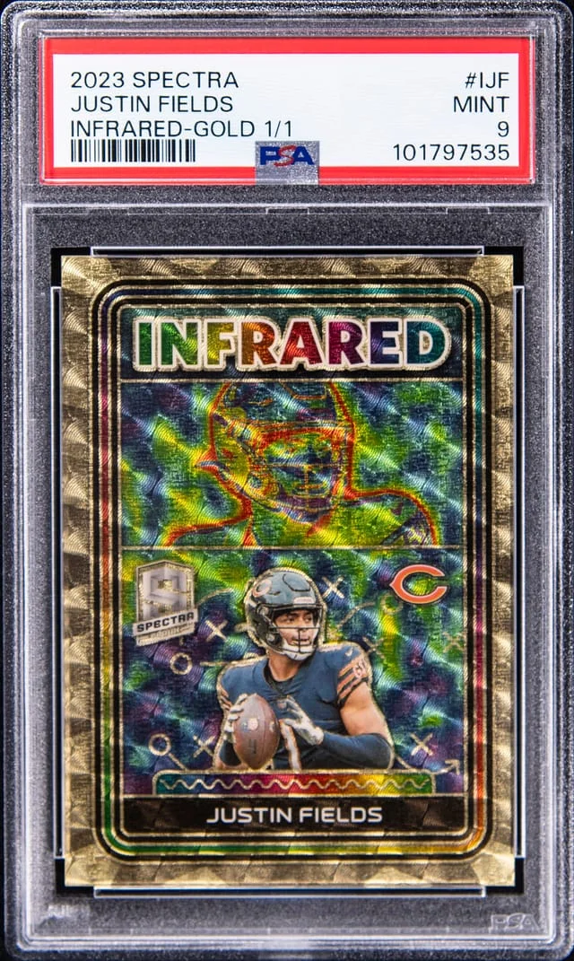 2023 Panini Spectra Justin Fields Infrared Gold #I-JF card image