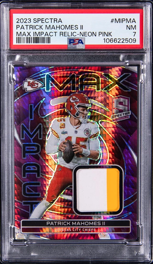 2023 Panini Spectra Patrick Mahomes II Max Impact Relic Neon Pink #MI-PMA card image