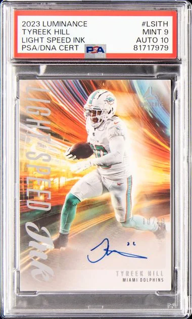 2023 Panini Tyreek Hill Luminance Light Speed Ink #LSITH card image