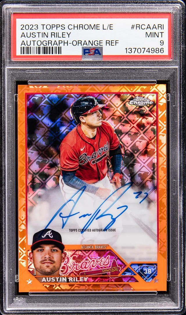 2023 Topps Chrome Logofractor Austin Riley Edition Autograph Orange Refractor #RCA-ARI card image