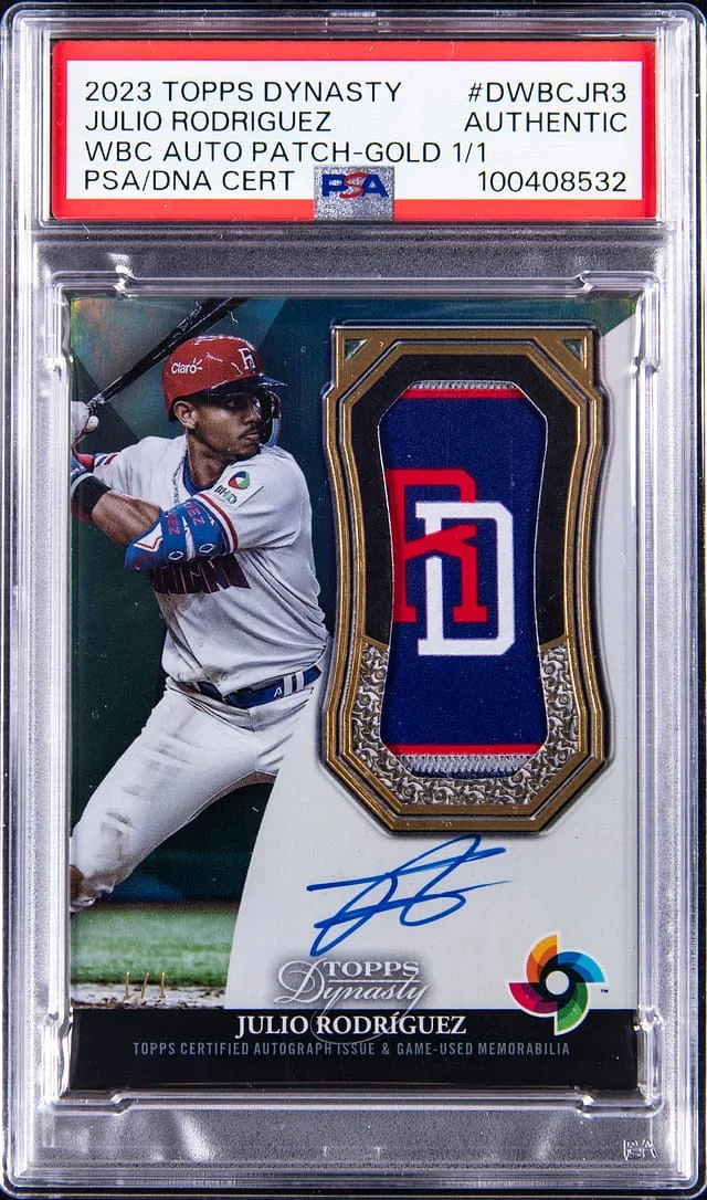 2023 Topps Dynasty Julio Rodriguez WBC Autograph Patch Gold #DWBC-JR3 card image