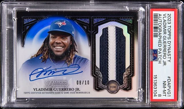 2023 Topps Dynasty Vladimir Guerrero Jr. Autographed Patch #DAP-VG1 card image