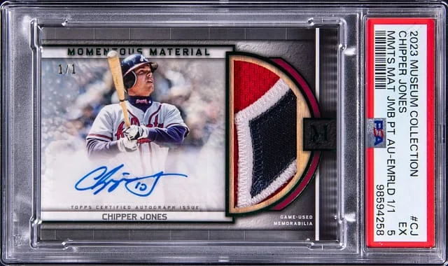 2023 Topps Museum Collection Chipper Jones Momentous Materials Jumbo Patch Autograph Emerald #MMJPA-CJ card image