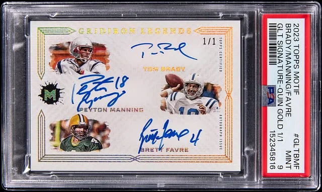 2023 Topps Tom Brady/Peyton Manning/Brett Favre Multi-Signed Motif Gridiron Legends Signatures Quin Gold #GLT-BMF card image