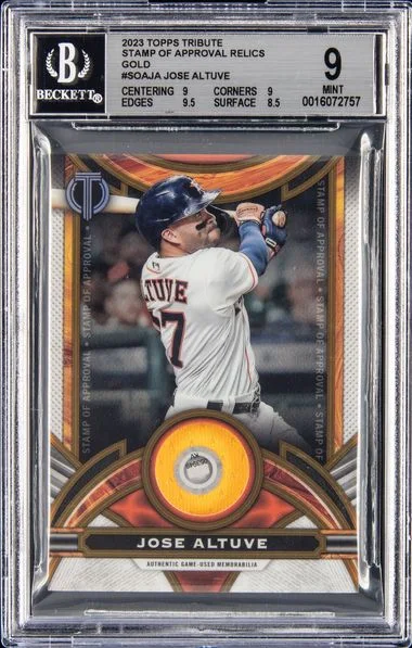2023 Topps Tribute Stamp Of Approval Relics Gold Soaja Jose Altuve #no-number card image
