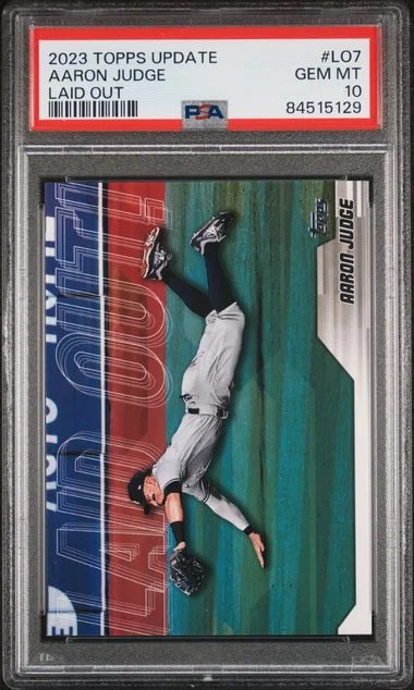 2023 Topps Update Aaron Judge Laid Out #LO7 card image