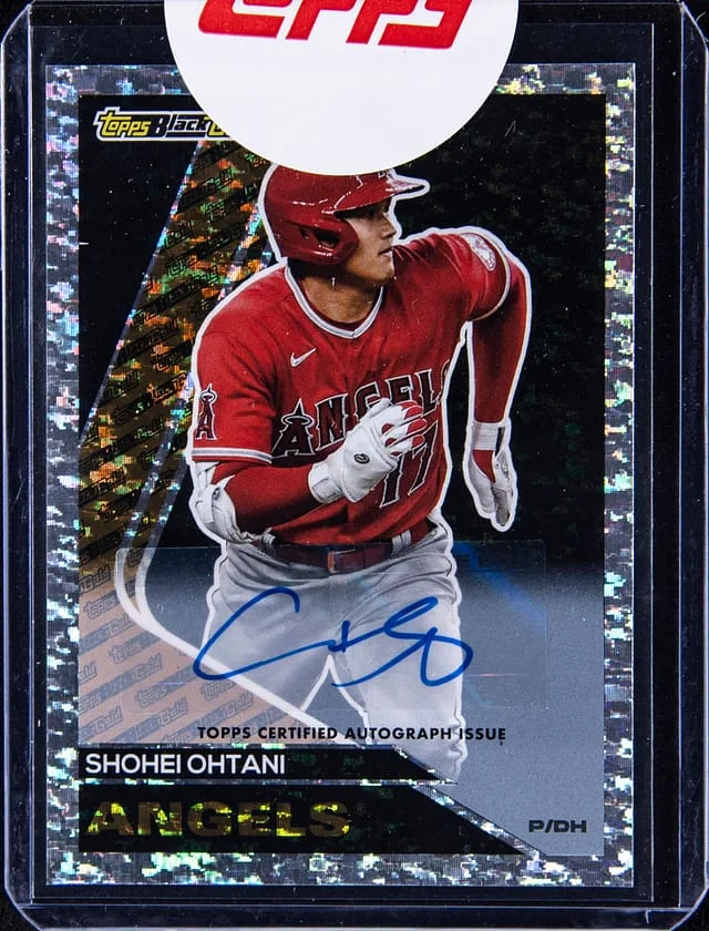 2023 Topps Update Shohei Ohtani Black Gold Autographs #BG-4 card image