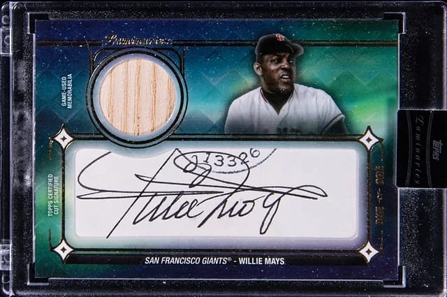 2023 Topps Willie Mays Luminaries Cut Signature Relic #CSR-WM2 card image