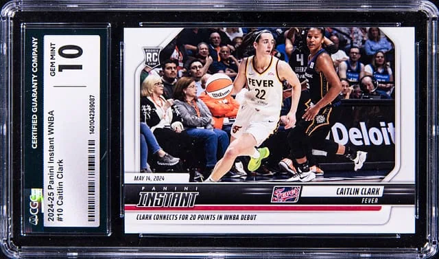 2024-25 Panini Caitlin Clark (/5540) Instant WNBA #10 card image