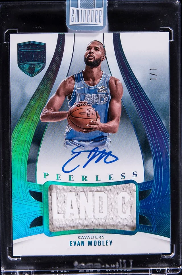 2024-25 Panini Eminence Evan Mobley Peerless Patch Autographs Platinum #PPA-MOB card image