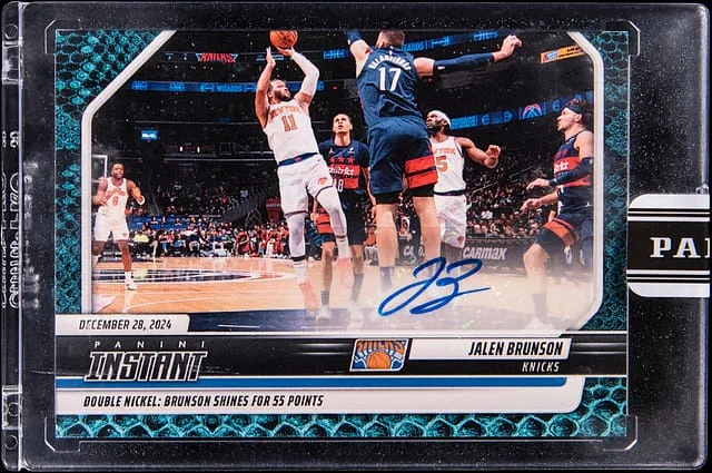 2024-25 Panini Jalen Brunson Instant NBA Autograph Blue Viper #226 card image