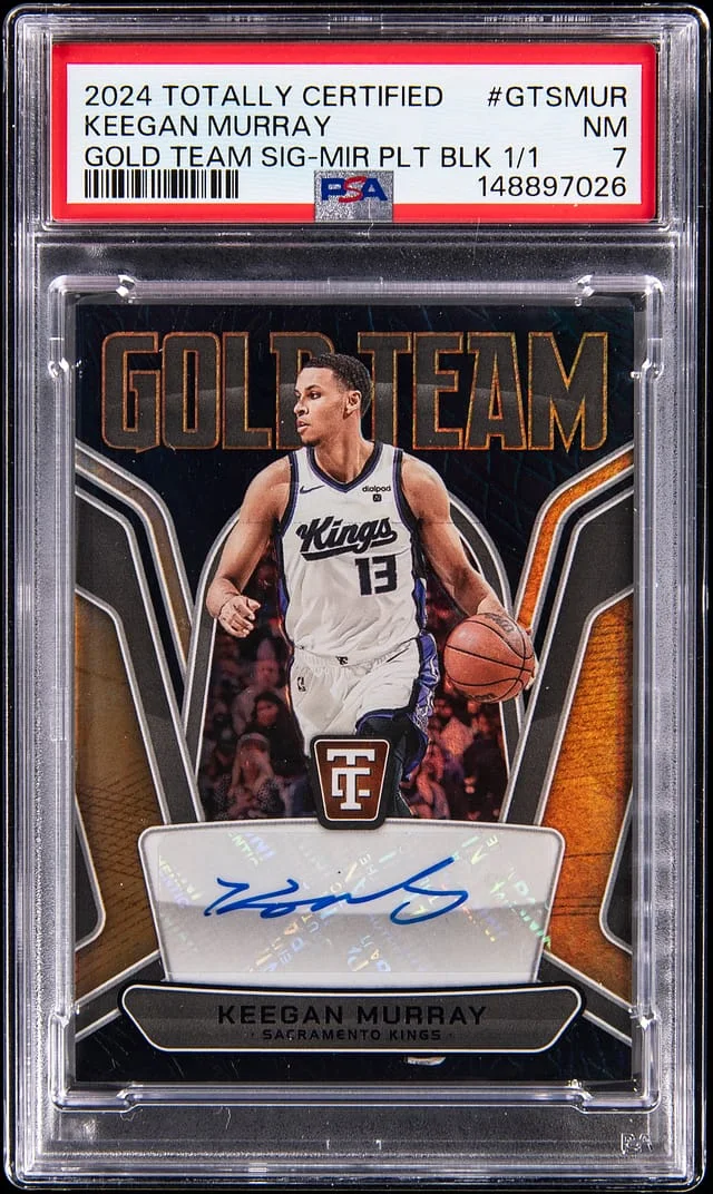 2024-25 Panini Keegan Murray Totally Certified Gold Team Signatures Mirror Platinum Black #GTS-MUR card image