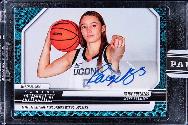 2024-25 Panini Paige Bueckers Instant NIL Autograph Blue Viper #PBG card image