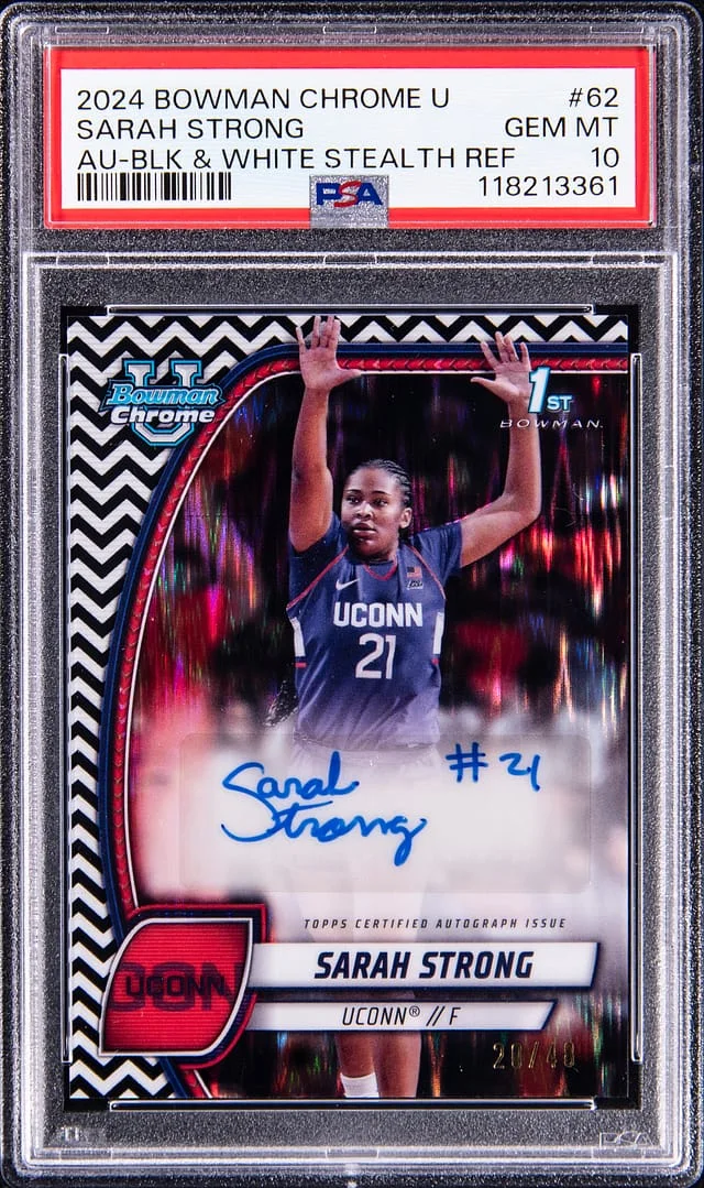 2024 Bowman Chrome Sarah Strong U Autograph Black & White Stealth Refractor #62 card image