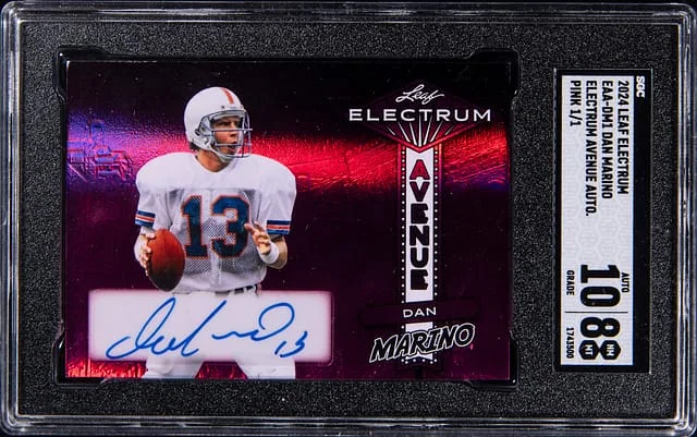 2024 Leaf Dan Marino Electrum Avenue Autograph Pink #EAA-DM1 card image