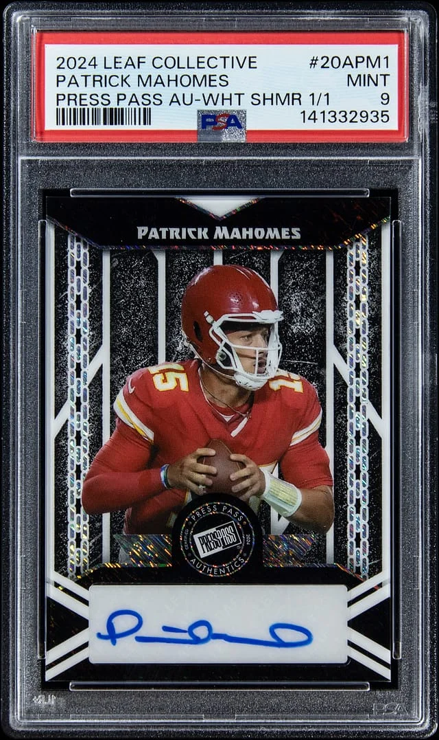 2024 Leaf Patrick Mahomes II Collective Press Pass Autographs White Shimmer #20A-PM1 card image