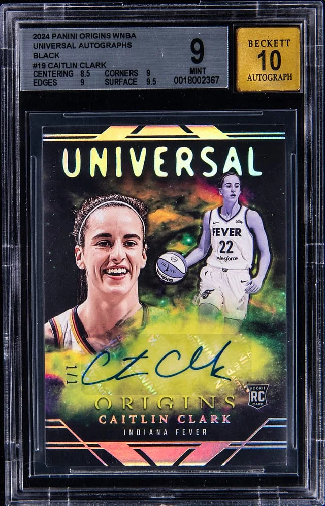 2024 Panini Origins Caitlin Clark WNBA Universal Autographs Black #UA-CC card image