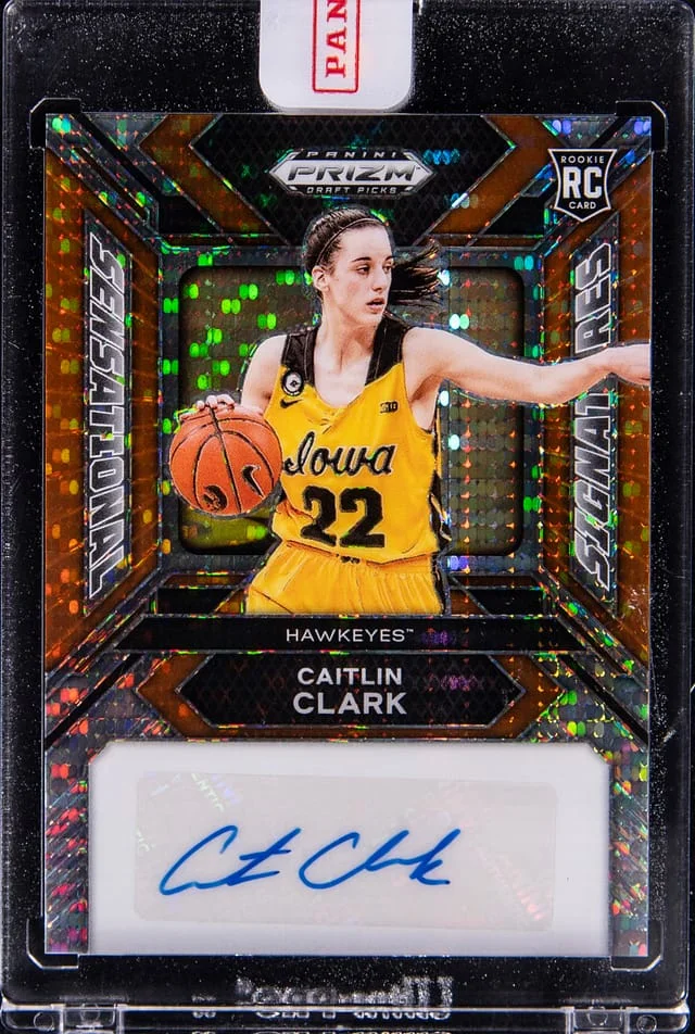2024 Panini Prizm Caitlin Clark Draftpicks Sensational Signatures Blue Cracked Ice #SS-CCK card image