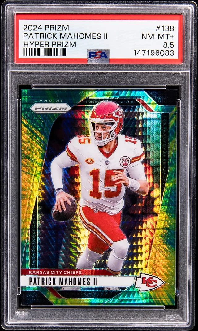 2024 Panini Prizm Patrick Mahomes II Gold Shimmer Prizm #138 card image