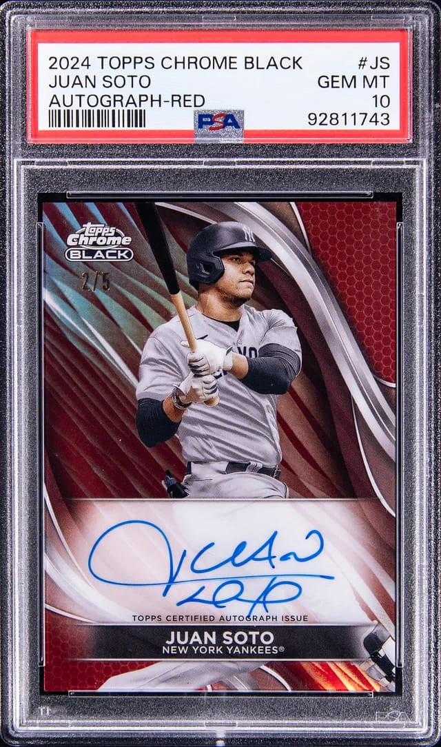 2024 Topps Chrome Black Juan Soto Autographs Red Refractor #CBA-JS card image
