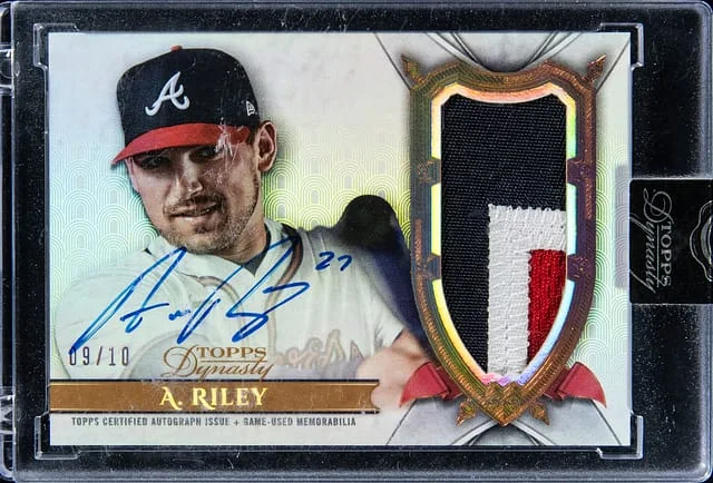 2024 Topps Dynasty Austin Riley Autographed Patch #DAP-AR2 card image