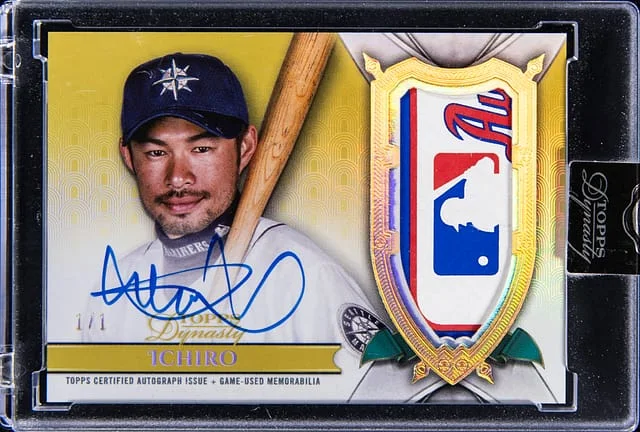 2024 Topps Dynasty Ichiro Autograph Patch Gold #DAP-11 card image