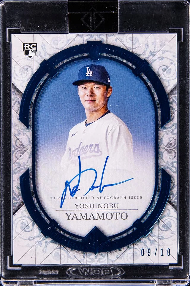 2024 Topps Yoshinobu Yamamoto Transcendent Autograph Nlue #TCA-YY card image