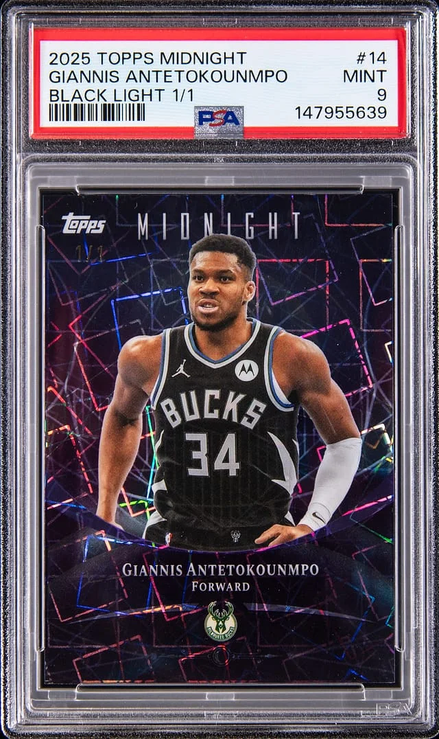 2025-26 Topps Giannis Antetokounmpo Midnight Black Light #14 card image