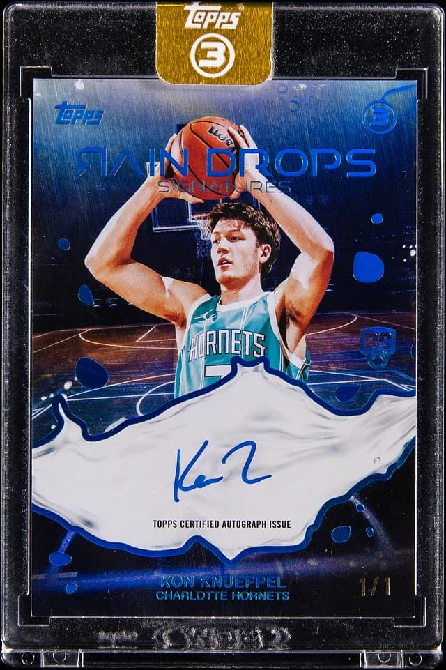 2025-26 Topps Kon Knueppel 3 Raindrops Signatures Platinum #RS-KKN card image