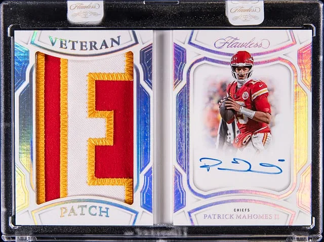 2025 Panini Flawless Patrick Mahomes II Veteran Patch Booklets #VPB-PMS card image
