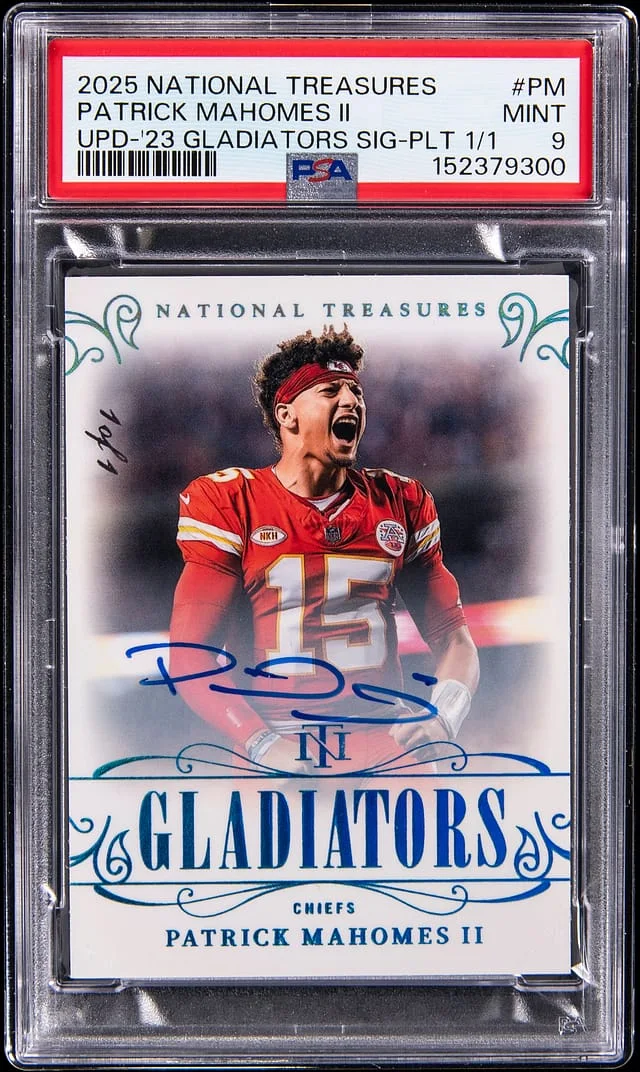 2025 Panini National Treasures Patrick Mahomes II Update '23 Gladiators Signatures Platinum #GLA-PM card image