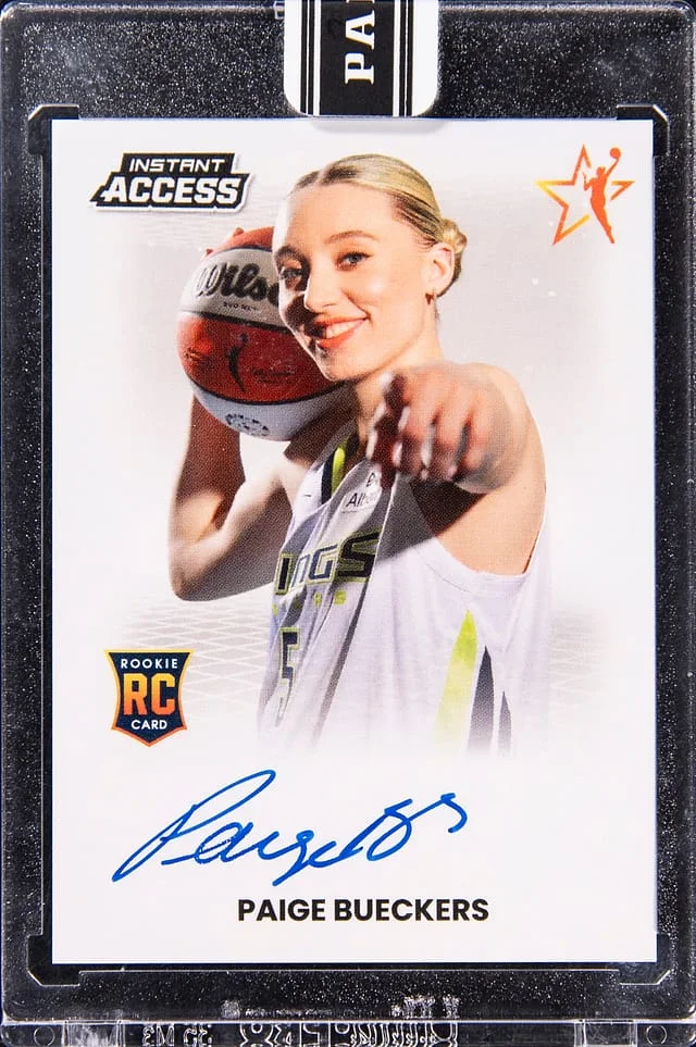 2025 Panini Paige Bueckers Instant Access Autographs #IA-PB card image