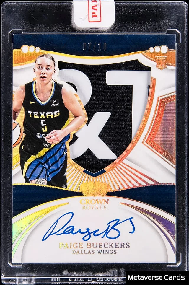 2025 Panini Paige Bueckers WNBA Crown Royale Silhouettes #RS-PB card image