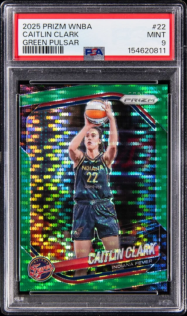 2025 Panini Prizm Caitlin Clark WNBA Green Pulsar Prizm #22 card image