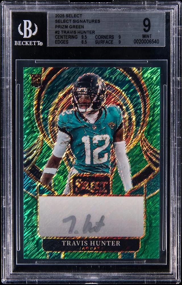 2025 Panini Select #SIP-THR Travis Hunter Select Signatures Prizm Green #2 card image