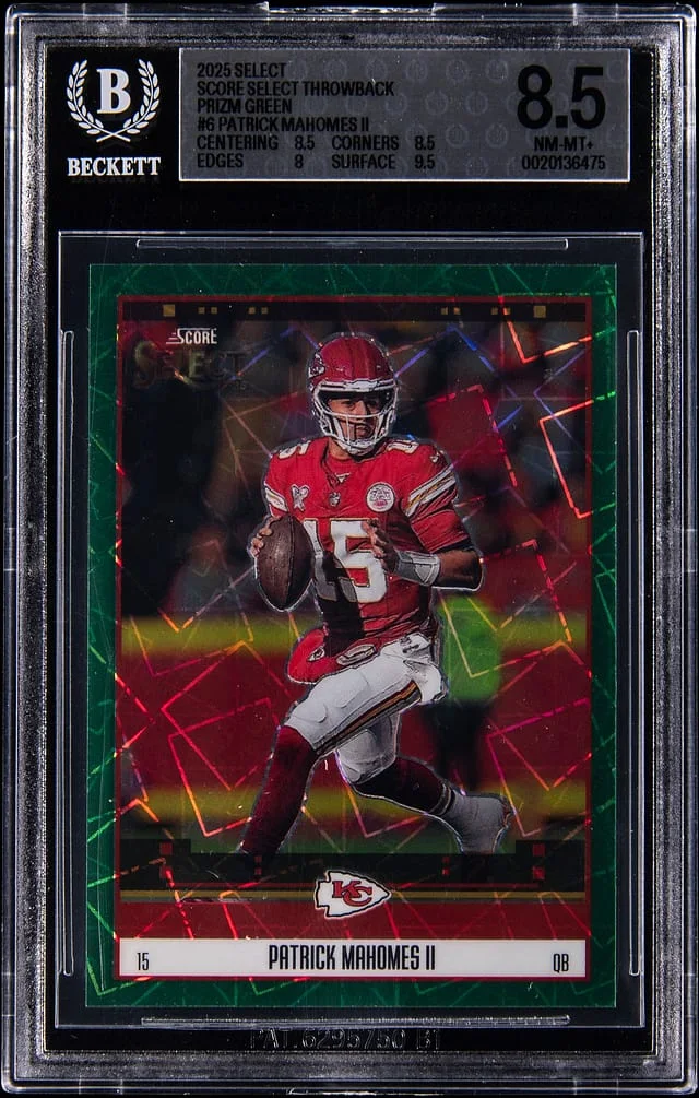 2025 Score Patrick Mahomes II Select Throwback Prizm Green #6 card image