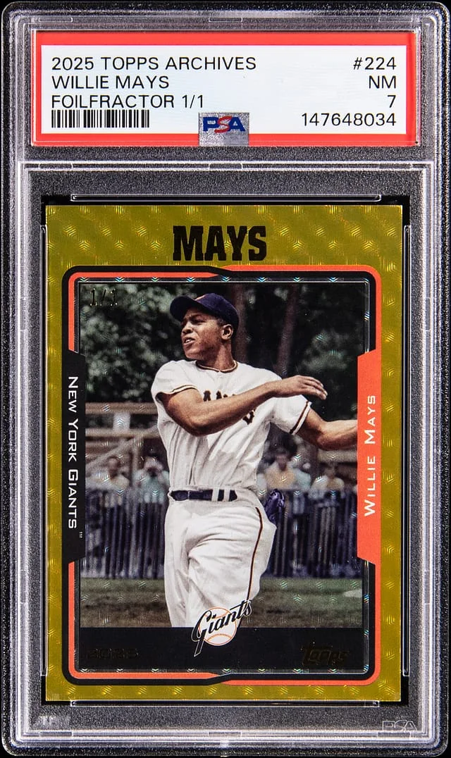 2025 Topps Archives Willie Mays Foilfractor #224 card image
