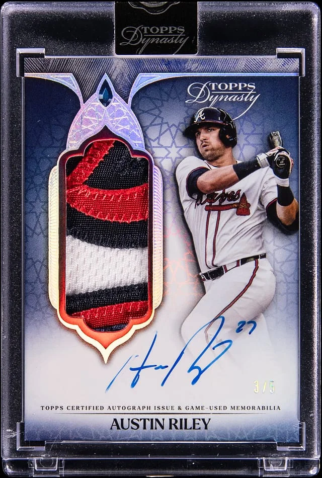 2025 Topps Dynasty Austin RIley Autograph Patch Silver #DAPB-ARI2 card image