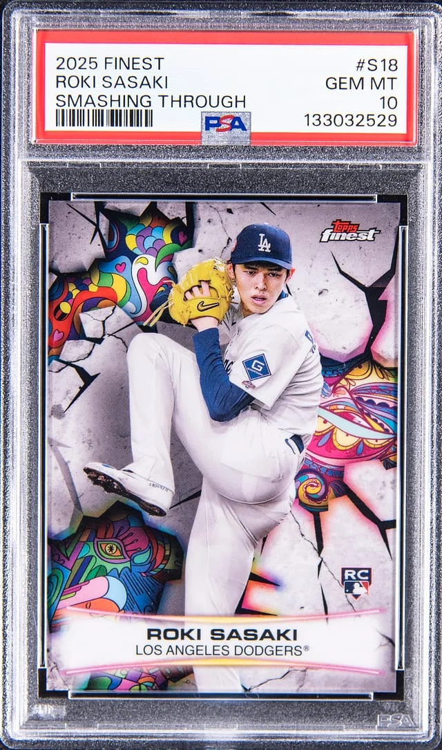 2025 Topps Finest Roki Sasaki Smashing Through #S-18 card image