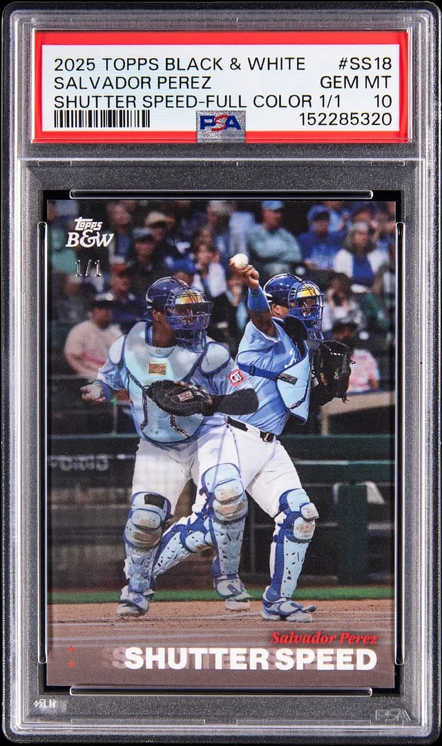 2025 Topps Salvador Perez Black & White Shutter Speed Full Color #SS18 card image