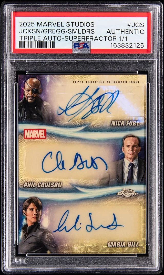 2025 Topps Samuel L. Jackson/Clark Gregg/Cobie Smulders Multi-Signed Marvel Studios Chrome Triple Autographs SuperFractor #TA-JGS card image