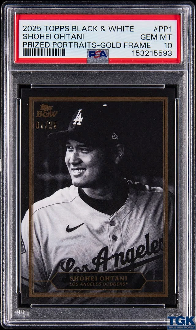 2025 Topps Shohei Ohtani Black & White Prized Portraits Gold Frame #PP1 card image