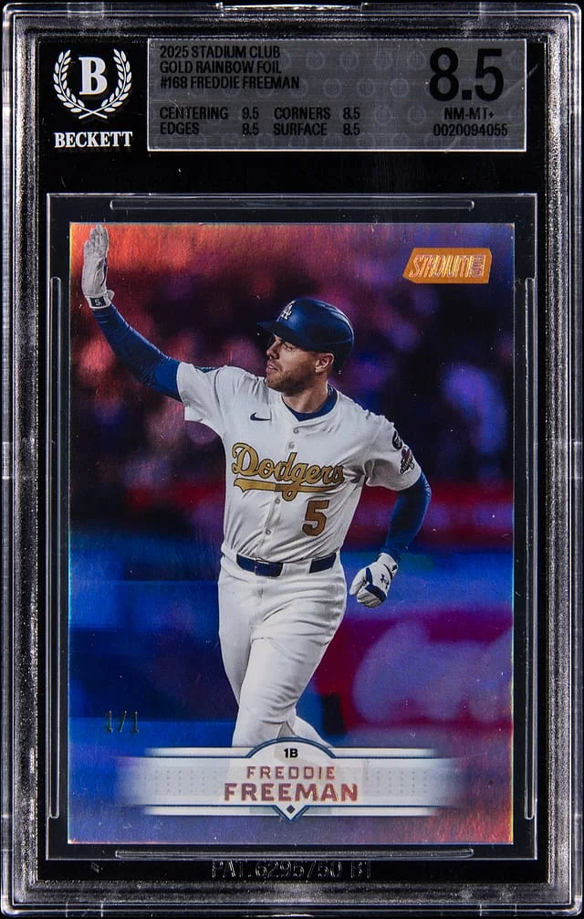 2025 Topps Stadium Club Freddie Freeman Gold Rainbow Foil #168 card image